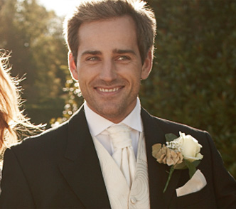 weddings-B-groom-ushers-hero