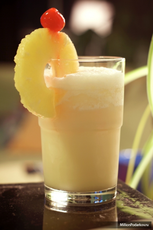 Рецепт безалкогольного коктейля с ананасом “Вдохновение”