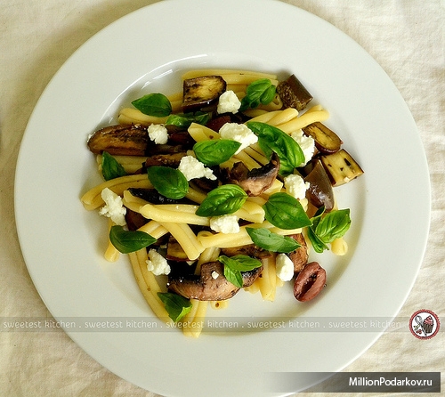 Рецепт баклажанов – Баклажаны с макаронами и сыром