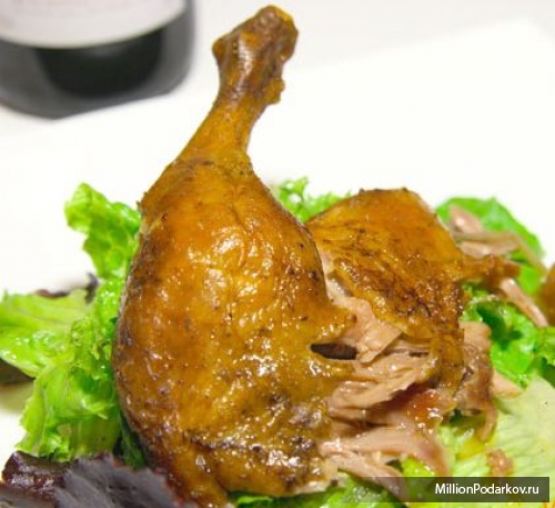 Рецепт блюда китайской кухни – Жареная утка с салатом латук