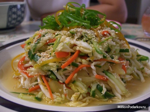 Рецепт блюда с капусты “Салат витаминный с корейской морковью”
