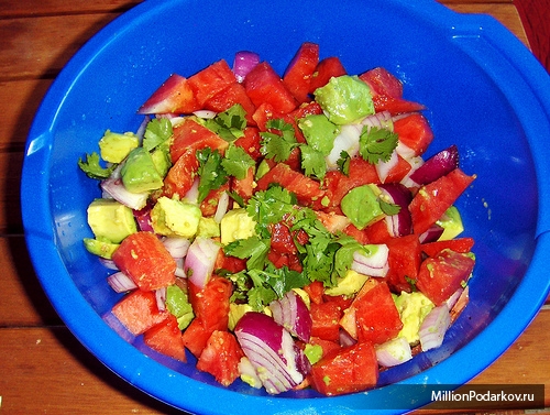 Рецепт ешь и худей – Салат из арбуза