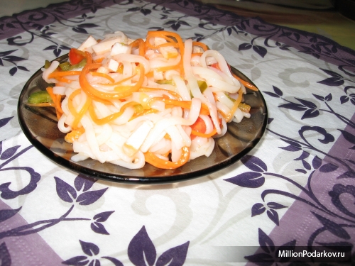 Рецепт салата из рисовой лапши.