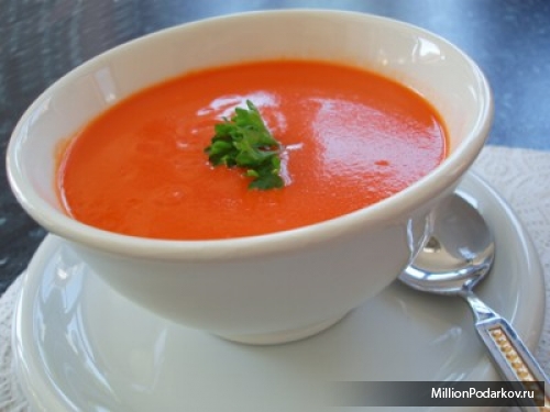 Рецепты для раздельного питания: суп-пюре из цветной капусты, морковки и помидоров