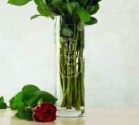 Именная ваза для цветов С годовщиной - фото