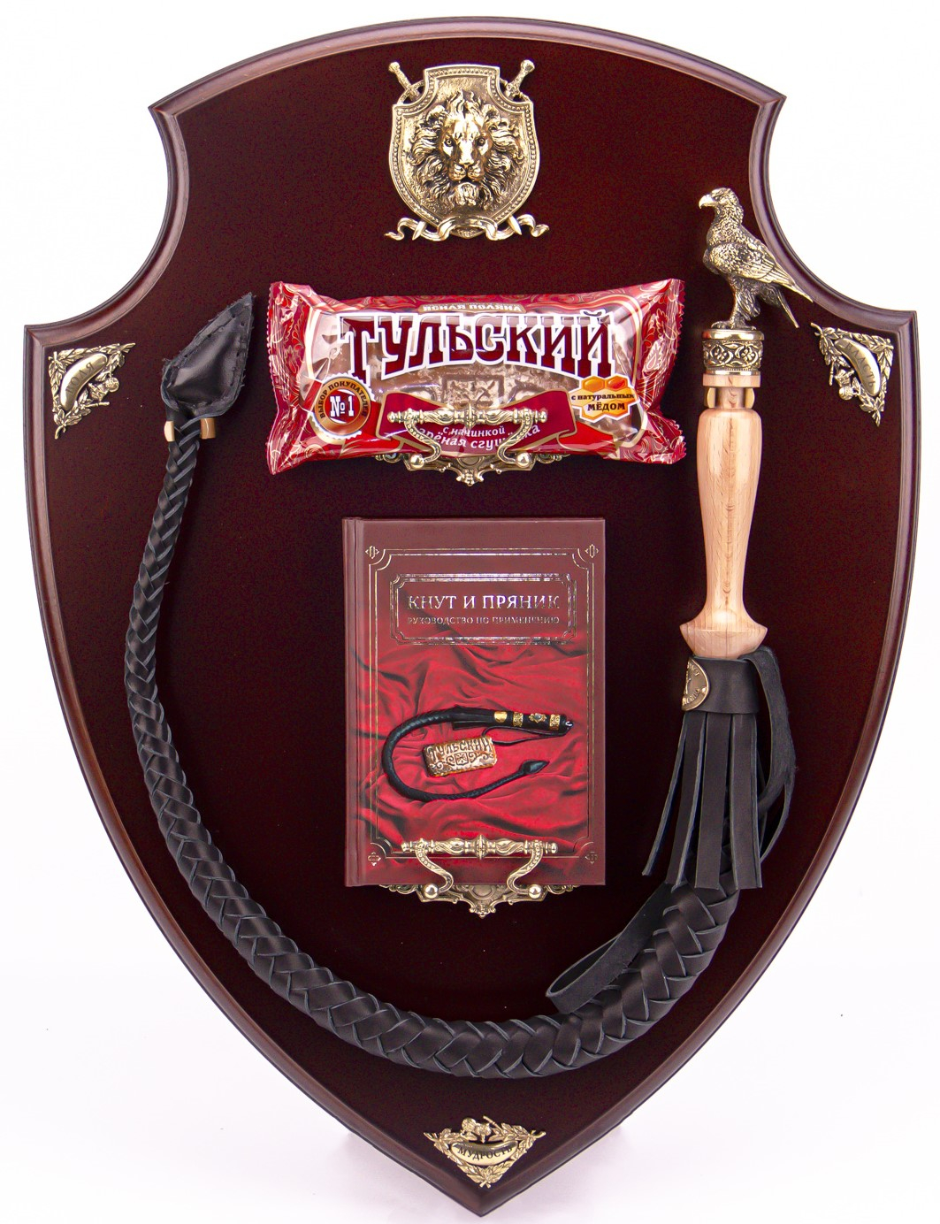 Подарочный набор "Кнут и пряник" на панно с кнутом "Орёл с ключом"" - фото