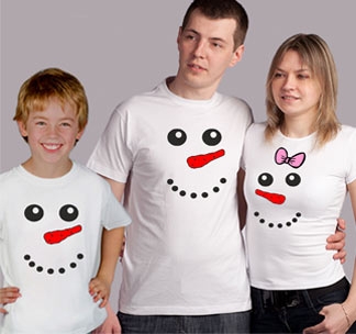 Семейные футболки на троих Снеговики лица - фото