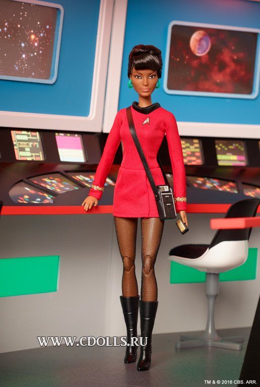 Кукла Barbie Star Trek Uhura (Барби Ухура Стар Трек) - фото