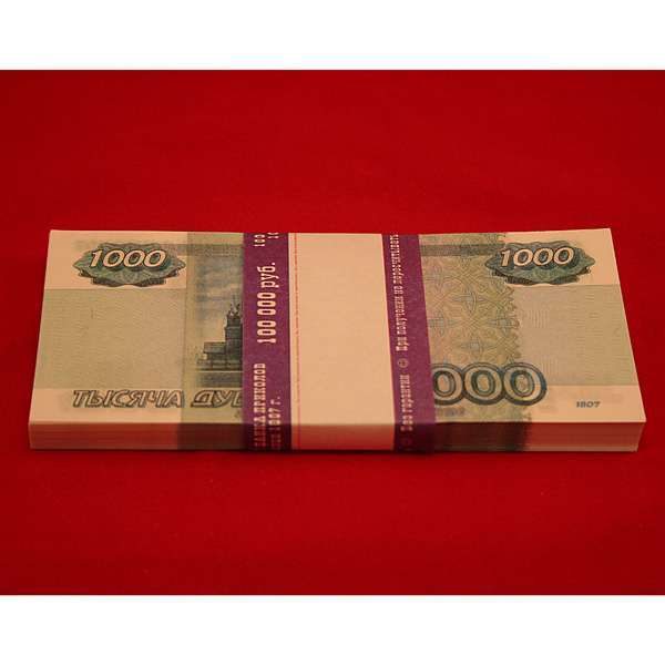 Забавная пачка денег - 1000 рублей (конфетти) - фото