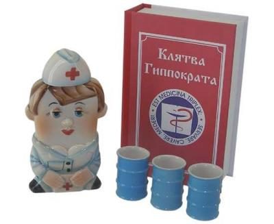 Подарочный штоф Медсестра + 3 рюмки - фото