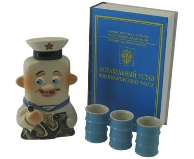 Подарочный штоф Моряк + 3 рюмки - фото