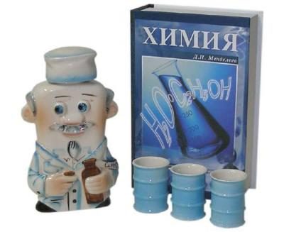 Подарочный штоф Химик + 3 рюмки - фото