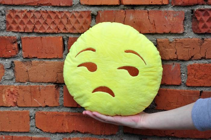 Подушка Emoji Unimpressed Emoji 27 см - фото