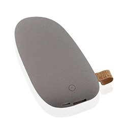 Универсальное зарядное устройство Z135 камень (серый) на 7800 mah - фото