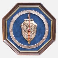 Часы настенные «Эмблема ФСБ РФ» - фото