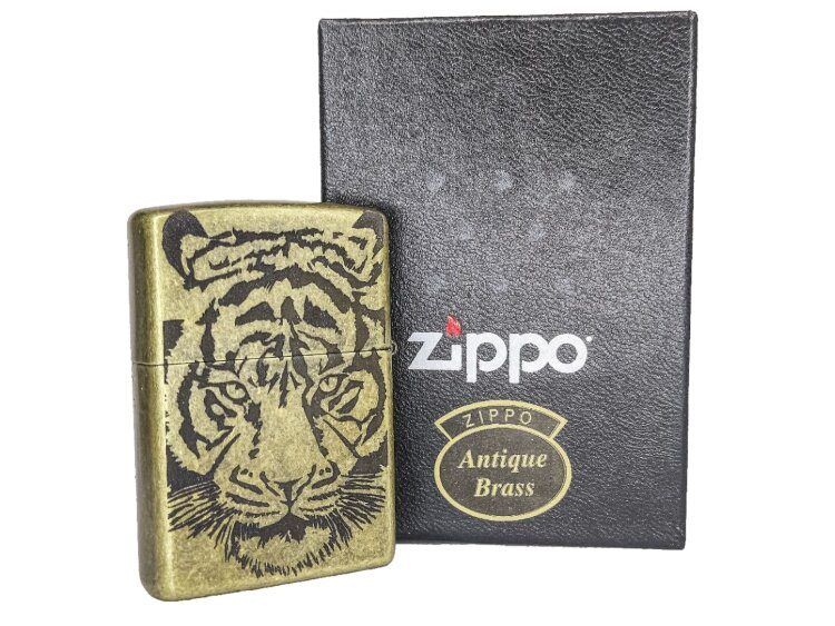 Зажигалка Zippo 201FB Antique Brass™ - фото