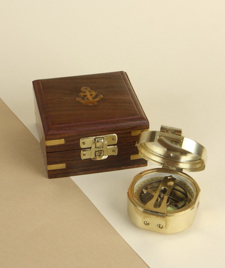 Морской компас Brunton в деревянном футляре Лого: Made for Royal Navy 5х10х10; d=6; h=4 см KSVA-TN-15-4433 - фото
