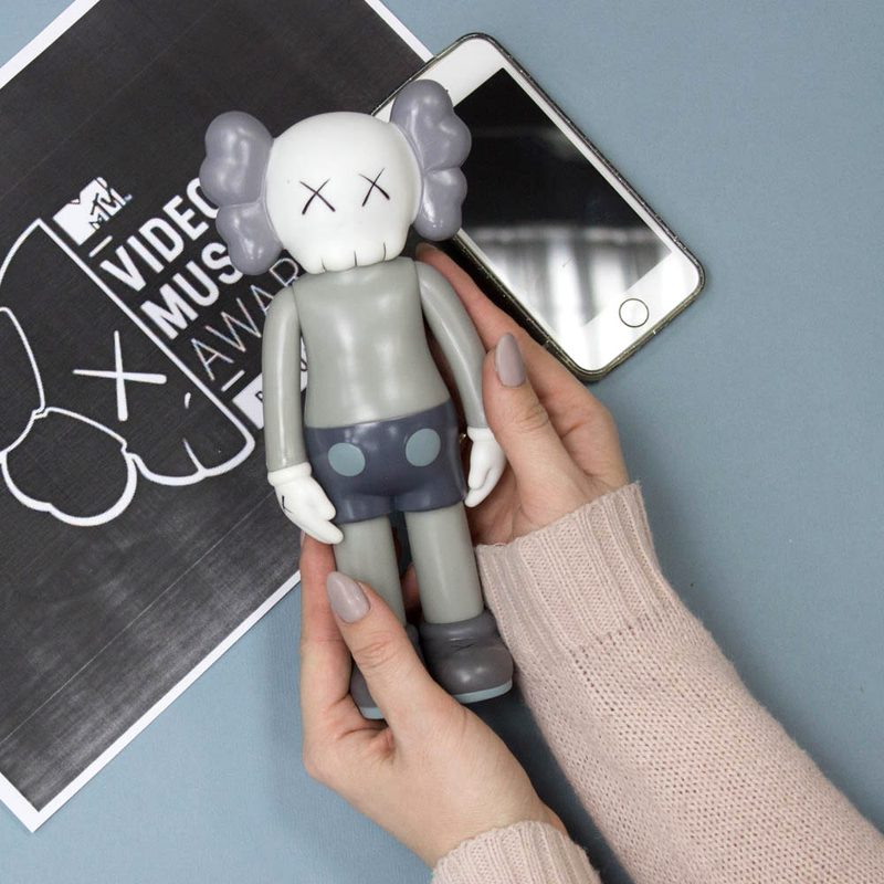 Kaws Mini (серый) - фото