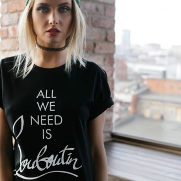 Футболка ALL WE NEED IS LOUBOUTIN - фото