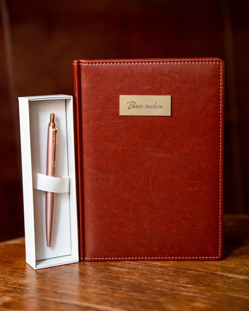 Подарочный набор с гравировкой с ручкой Parker Jotter XL Monochrome SE20 Pink Gold PGT - фото
