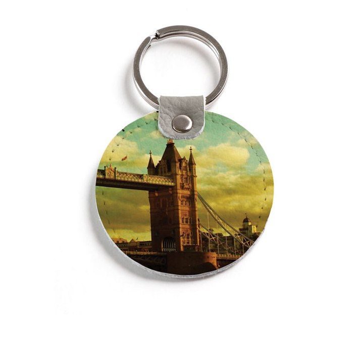 Кожаный брелок Tower Bridge - фото