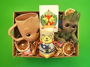 Подарок с Грутом от УХТЫБОКС - фото