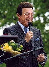 220px-Kobzon_with_mic