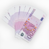 Забавная пачка денег - 500 евро - фото