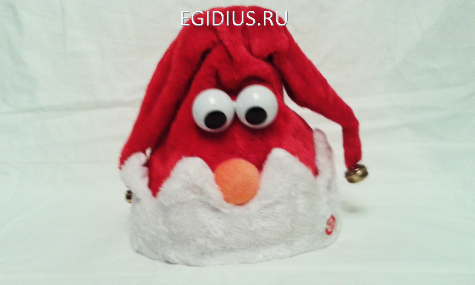 Креативные новогодние колпаки. Танцующая рождественская шапка. Новогодний музыкальный колпак. Новогодняя шапка танцует и поет. Поющая новогодняя шапка.