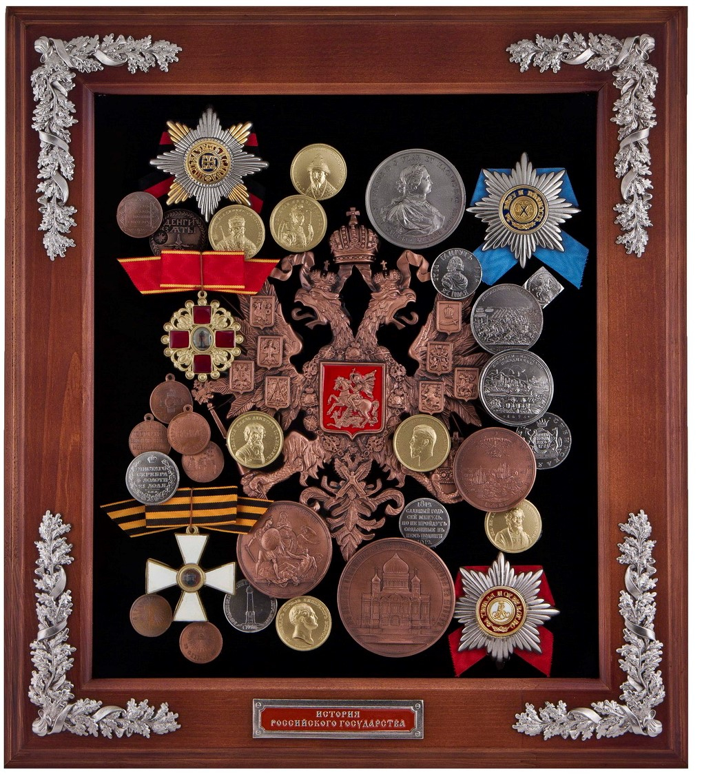 Ключница настенная "Герб" большая 50*45*10 см - фото