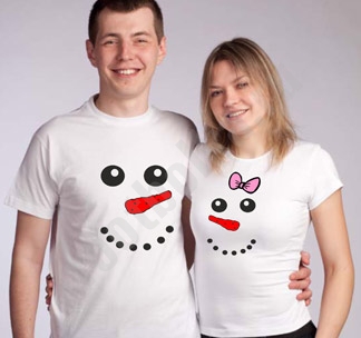 Новогодние футболки для двоих Снеговики - фото