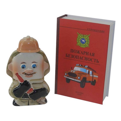 Подарок пожарному. Оригинальный подарок пожарному. Подарок на день пожарника. Подарочный набор для пожарного. Сувениры ко Дню пожарного.