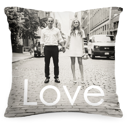 Подушка с фото и текстом «Love» - фото