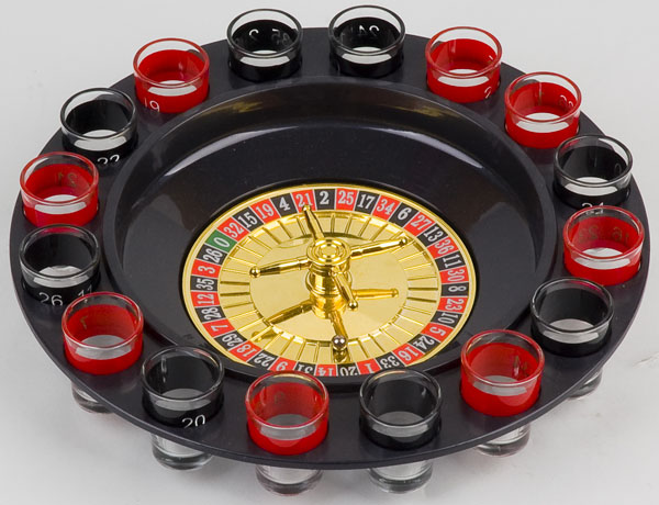 Настольная игра Пьяная рулетка (пластик, 16 стеклянных стопок, подарочная коробка), (S16R) KSD-S16R - фото