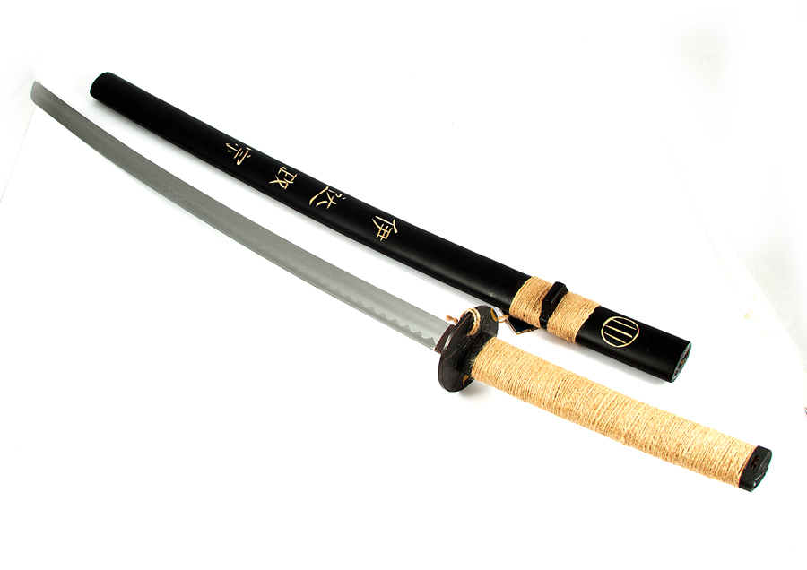 Японский меч купить. Катана и вакидзаси. Катана и танто. Катана меч самурая. Мечи катана и вакидзаси.