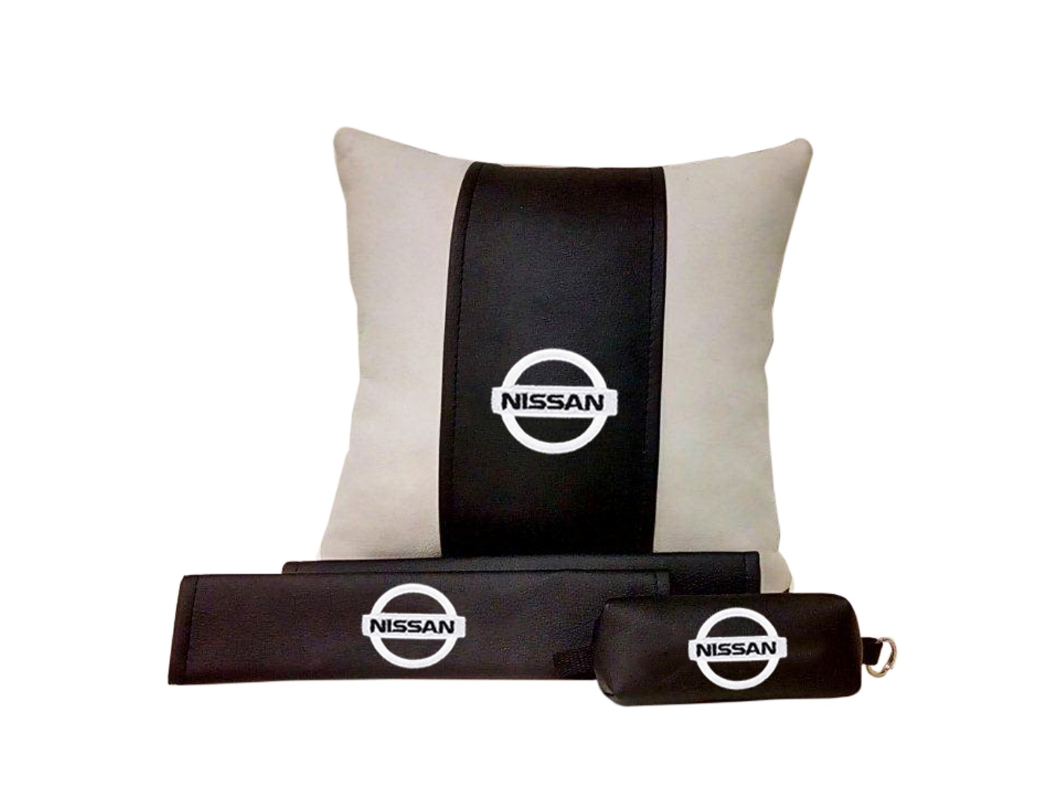 Подарочный набор NISSAN: подушка, ключница, накладки на ремень безопасности - фото