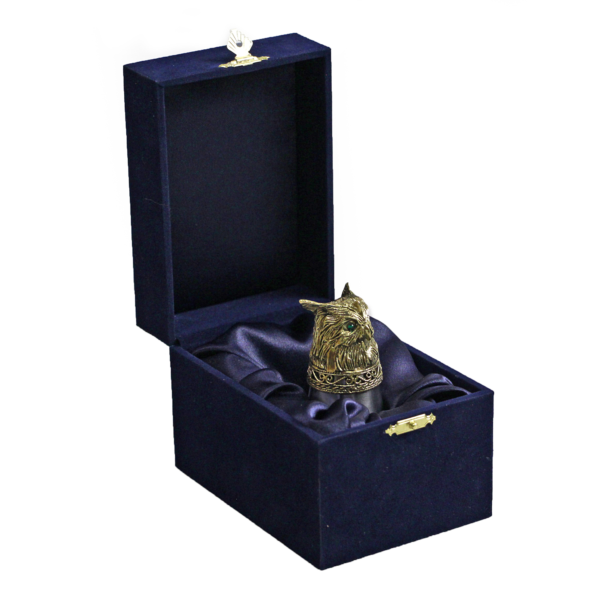 Рюмки перевёртыши звери подарочный набор. Хрустальная коробочка. Рюмки в коробке подарочной. Рюмка перевертыш дракон. Подарок перевертыш.