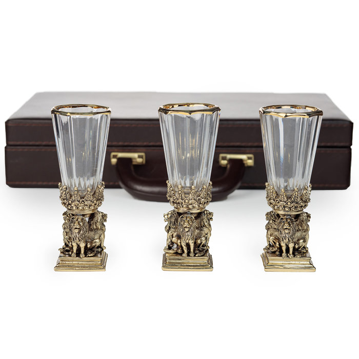 Рюмки граненые лафитники. Рюмка-лафитник 50. Рюмка-лафитник 50 мл. Рюмки 1940 квадратные. Рюмки по годам.